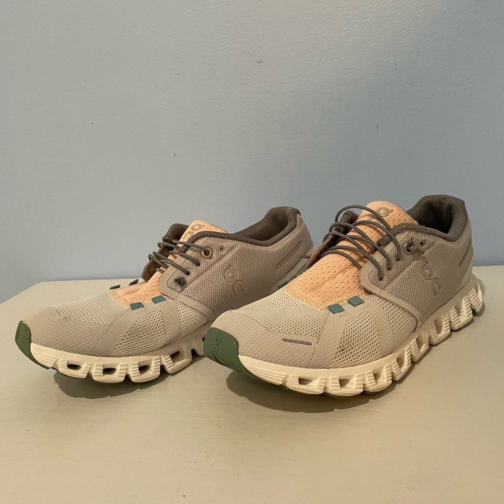 On Running Women's Shoes in Gray and Peach